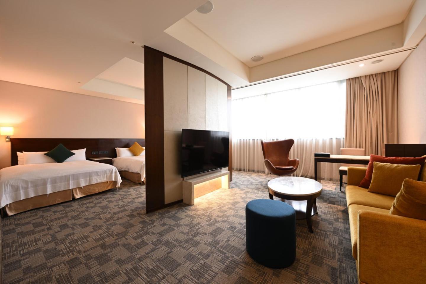 Via Hotel Breeze Tajpej Buitenkant foto